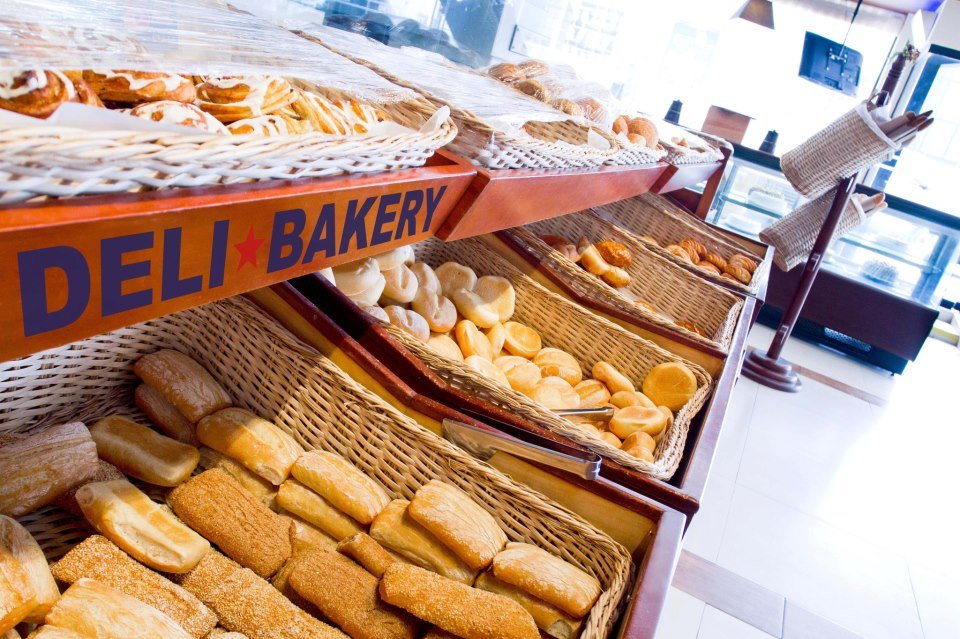 Restaurante Deli Bakery Lima Pueblo Libre Fotos eMarket Perú